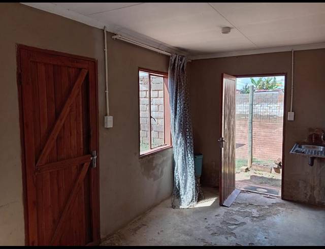2 BEDROOM HOUSE FOR SALE IN KANANA PARK